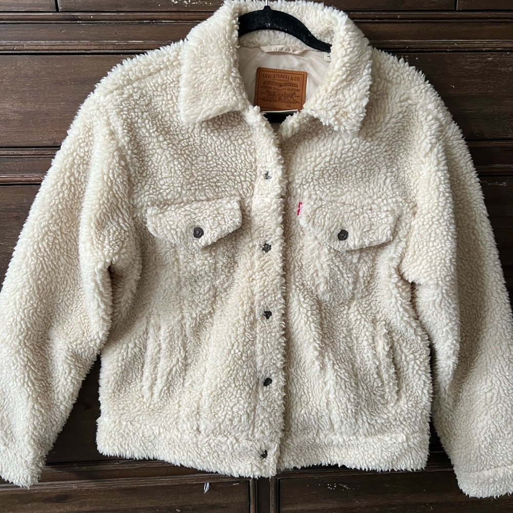 Levi's® Premium Sherpa Trucker Jacket, Size Medium